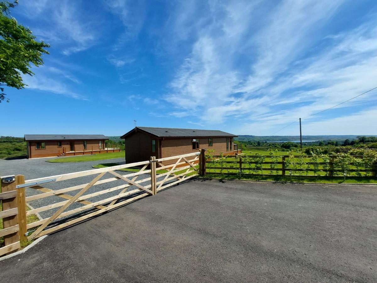 Luxury Family Beechwood Lodge With Hot Tub Lochwinnoch Kültér fotó
