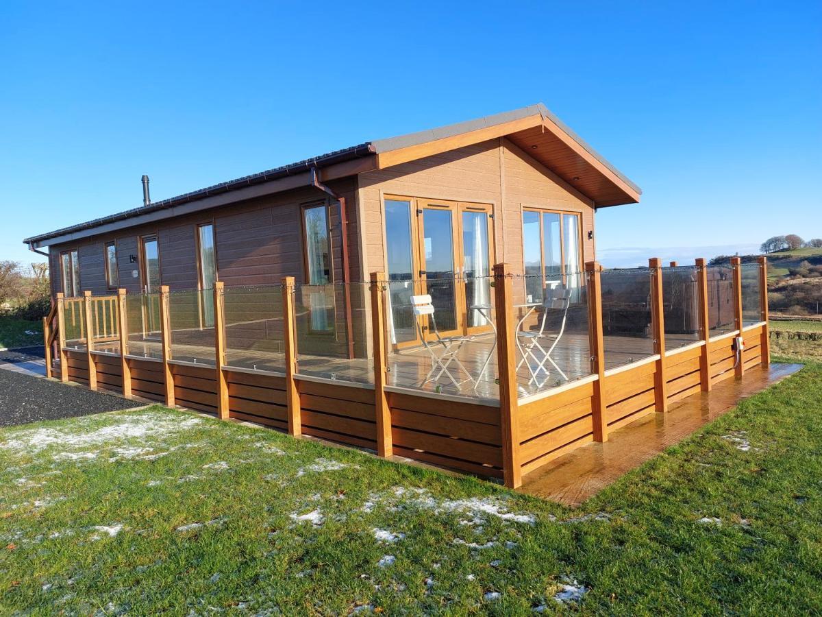 Luxury Family Beechwood Lodge With Hot Tub Lochwinnoch Kültér fotó